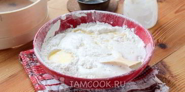 пирожки на молоке с вишней