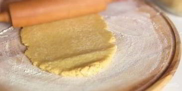 пирожки песочные с яблоками