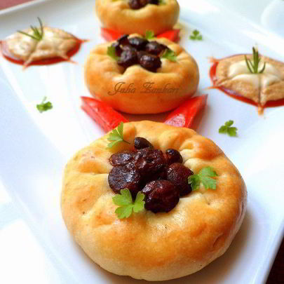 Пирожки с кабачком и лисичками Грибная поляна