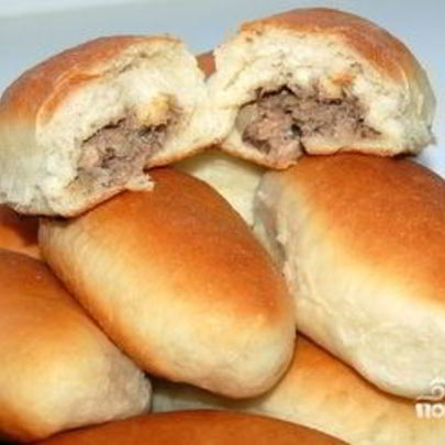 Пирожки с консервированной рыбой