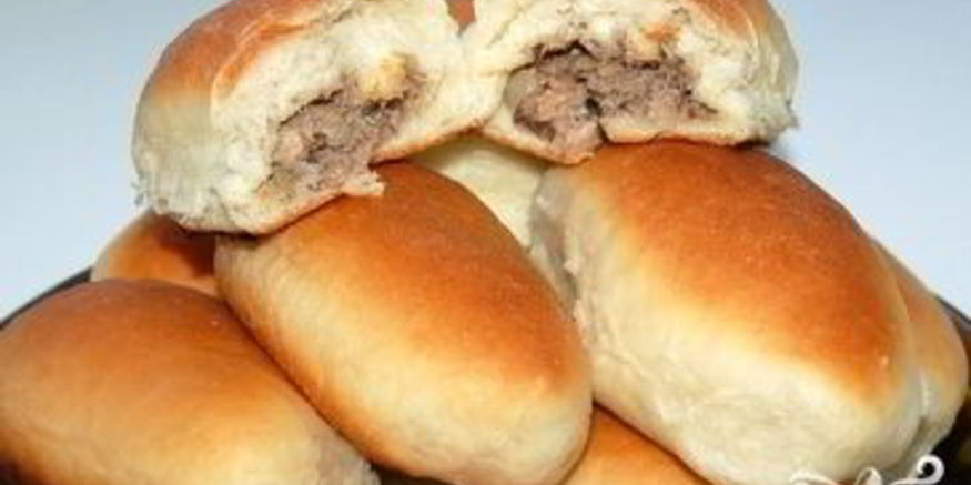 Рецепт пирожков с консервированной рыбой