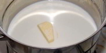 пирожки с консервированной рыбой