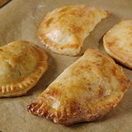 Рецепт Пирожков с красной рыбой и рисом