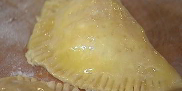 пирожки с красной рыбой и рисом