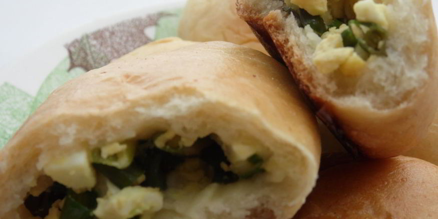 Рецепт пирожков с луком и яйцом