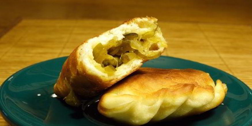 Рецепт пирожков с солеными огурцами