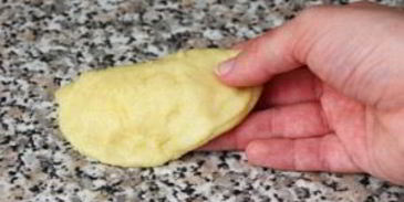 пирожки с сыром фета