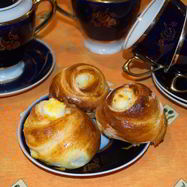 Рецепт Пирожков с творогом из дрожжевого теста