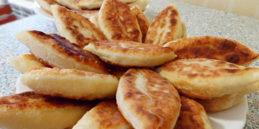 Рецепт пирожков с яйцом и зеленым луком