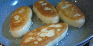 пирожки жареные