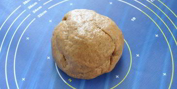 постные пирожки с маринованными опятами