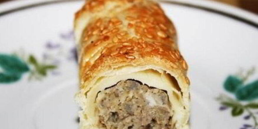 Рецепт слоеных пирожков с фаршем