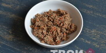 слоеные пирожки с куриной печенью