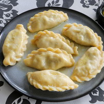 Вареные пирожки с мясом по-мордовски