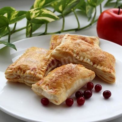 Яблочные пирожки в духовке