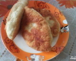 Жаренные с рыбой пирожки