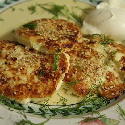 Жареные пирожки из картофеля и творога