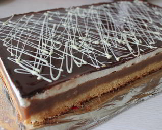 Банановое пирожное