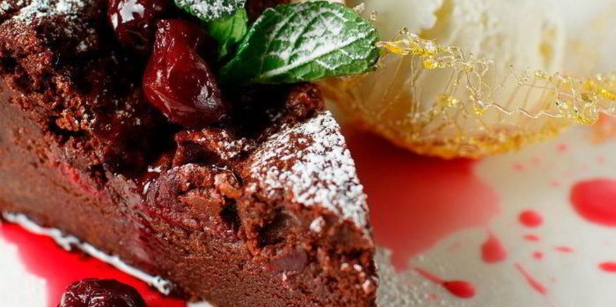 Рецепт брауни с вишневой прослойкой