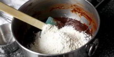 браунис соленой карамелью