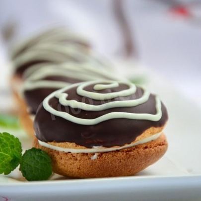 Пирожное буше бисквитное