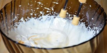 пирожное буше бисквитное