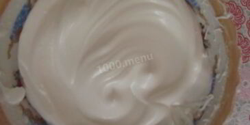 пирожное буше глазированные с малиново-ореховым кремом