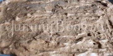 пирожные шоколадное безе с орехами