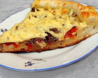 Грибная пицца с сырным бортиком