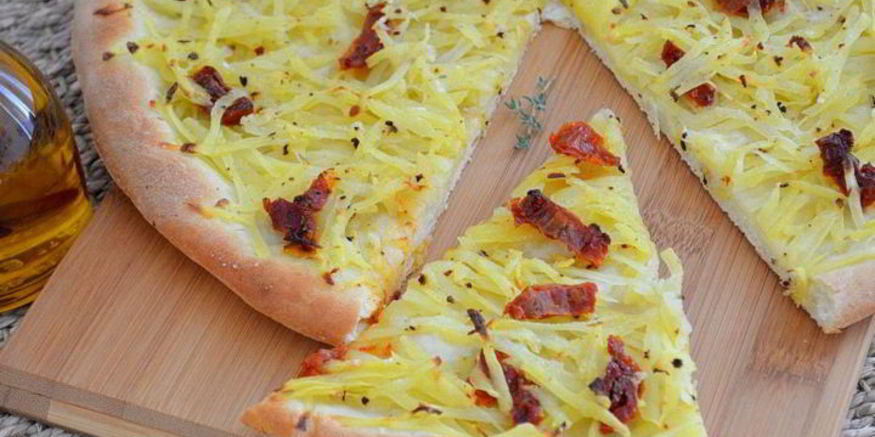 Рецепт картофельной пиццы с вялеными помидорами