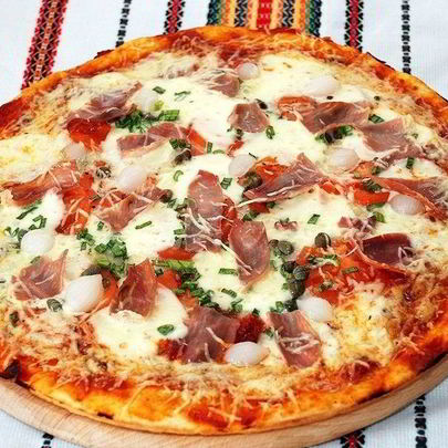 Пицца с ветчиной в мультиварке