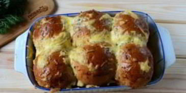 пицца в мягких булочках