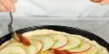 яблочная пицца