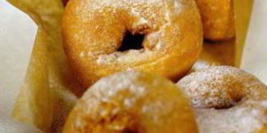 Рецепт пончиков с апельсиновым соусом