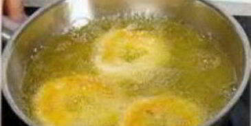 пончики с апельсиновым соусом