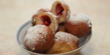 пончики с вишней