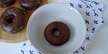 шоколадные пончики