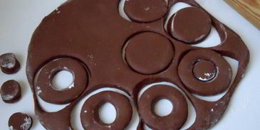 шоколадные пончики