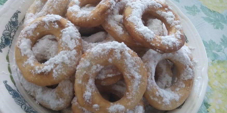 Рецепт воздушных пончиков на кефире