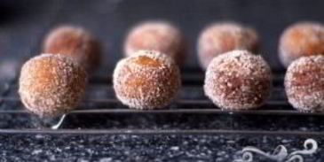 яблочные пончики