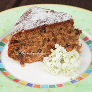 Рецепт Чайной коврижки с изюмом и орехами в мультиварке