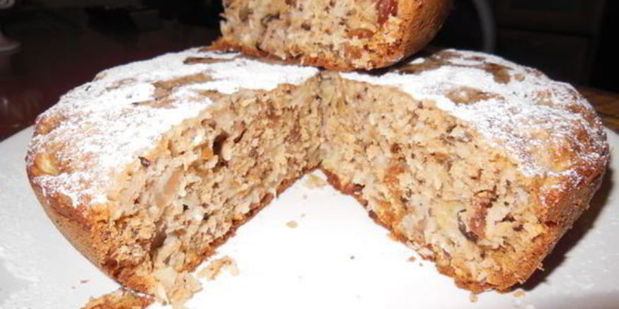 Рецепт коврижки с орехами, яблоками и кокосом