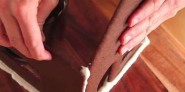 новогодний пряничный домик