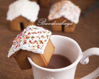 Пряничный домик на кружку