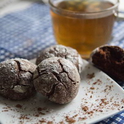 Шоколадные пряники с трещинками