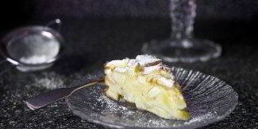 пышная шарлотка с яблоками