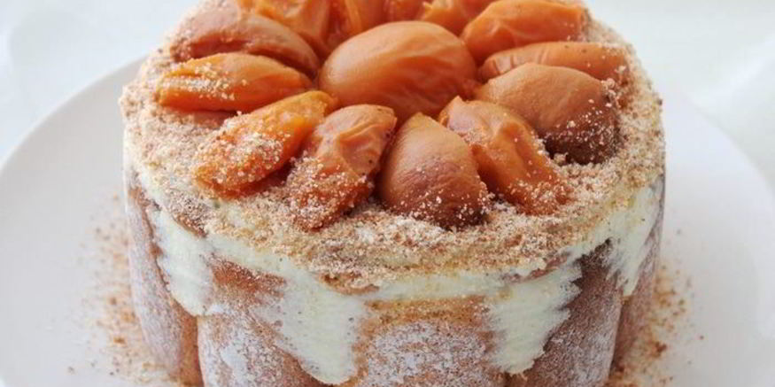 Рецепт шарлотки с английским ванильным кремом