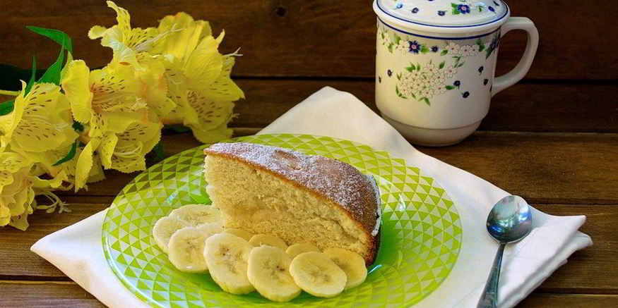 Рецепт шарлотки с бананами