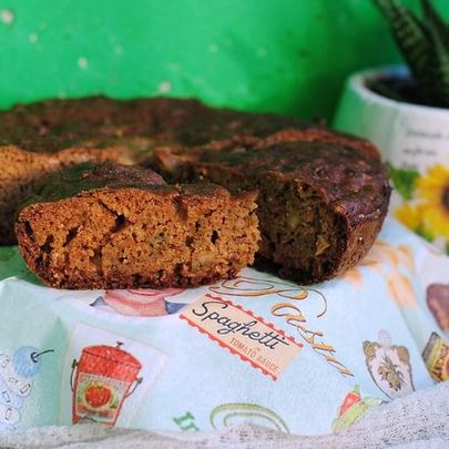 Шарлотка с капустой в мультиварке