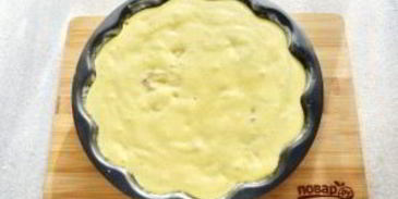 шарлотка с курагой и яблоками